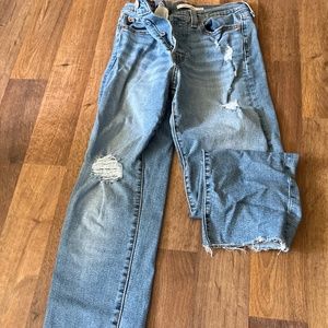 Levi jeans
